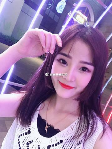 只恋那朵小葵葵的微博